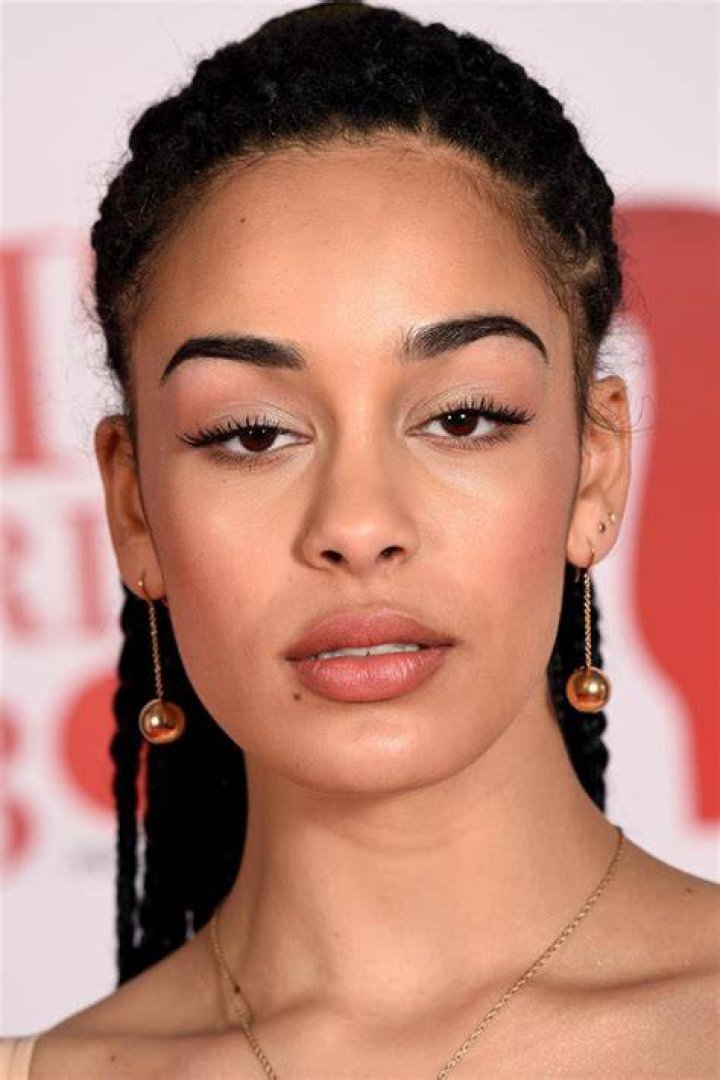 Jorja Smith's boyfriend, songs and awards, and how does she know